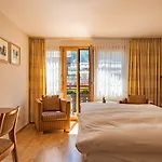 Pollux Zermatt